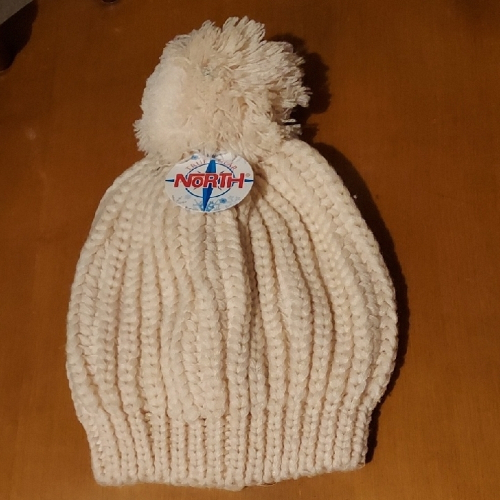 Cream Knit Pom-Pom Beanie Hat